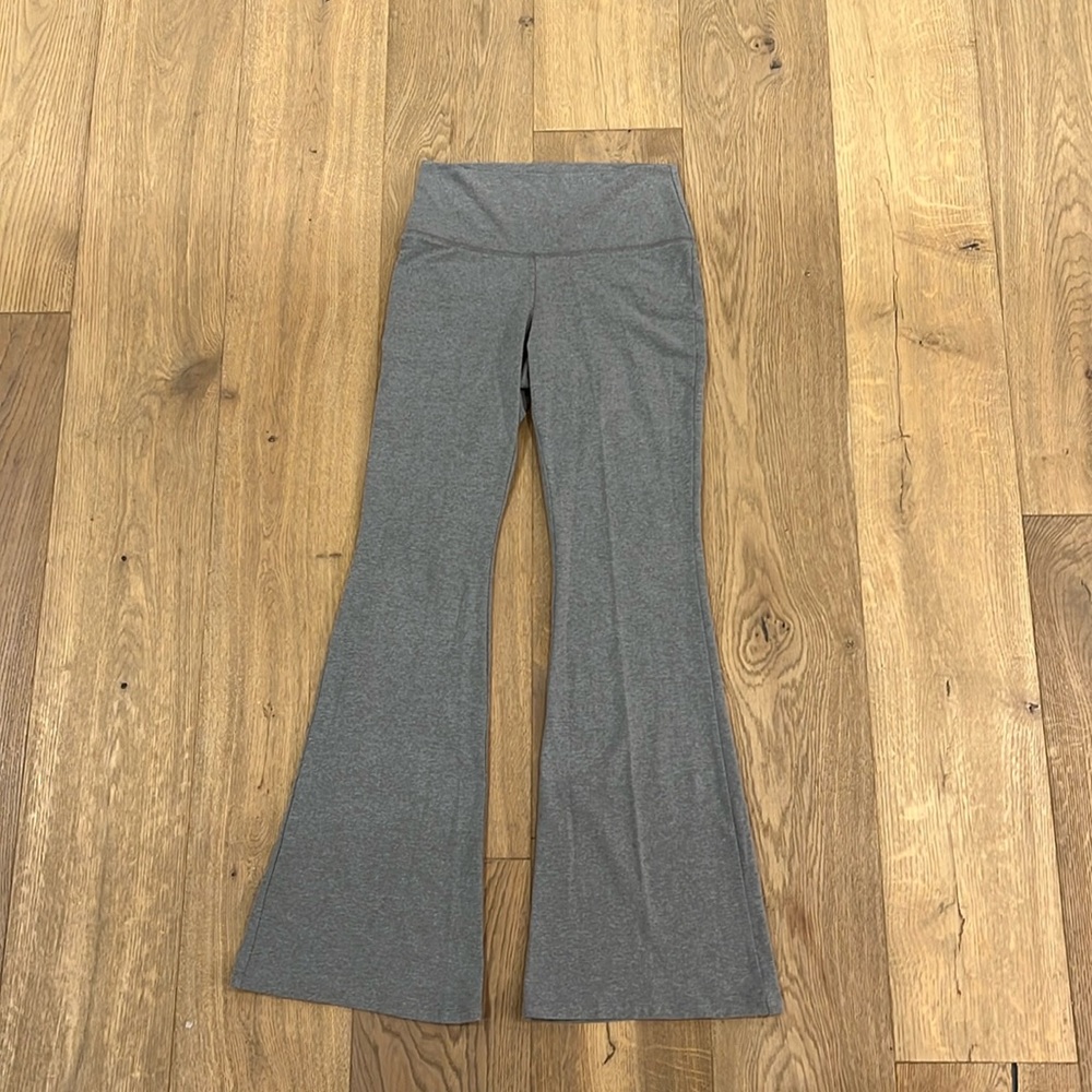 Gray Flare Leggings Size Adult M Like New